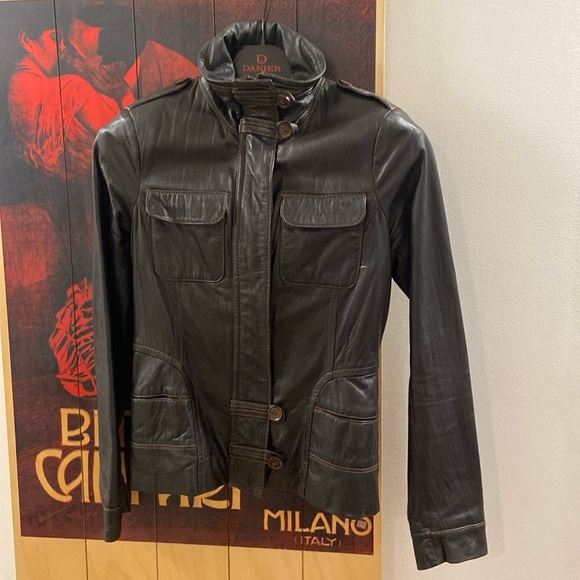 DANIER || Brown Leather Jacket - Picture 1 of 10